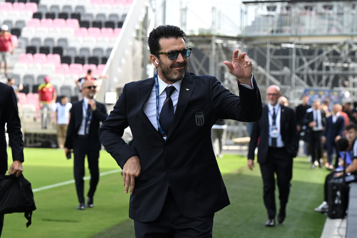 Buffon prozradil gasperiniho vzkaz pokud se chces nudit na l 1764079248920