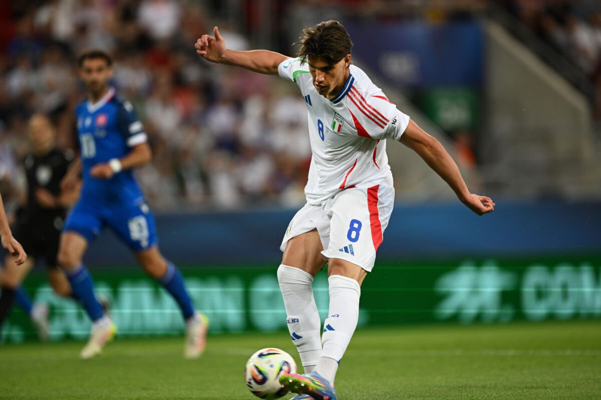 Casadei imponuje kouci azzurri gennarovi gattusovi po promar 1763398839376