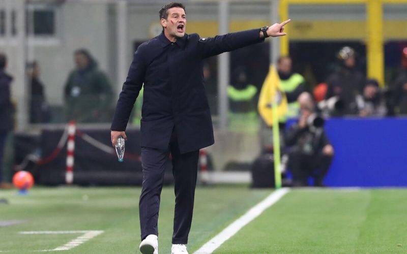 Chivu po porazce v derby odmita movorit o prestupech interu 1763982036931