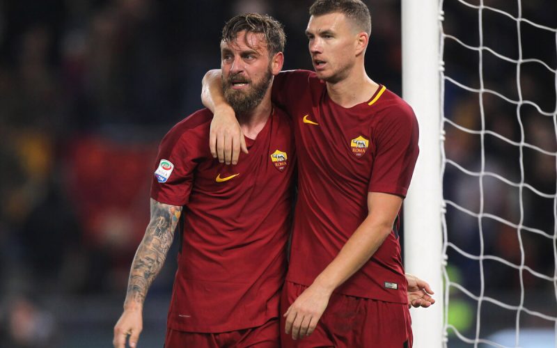 Dzeko prerusil de rossiho prvni pozapasovou tiskovku v genoa 1762711248756