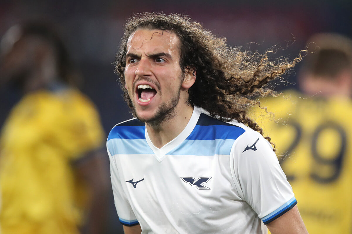 Guendouzi v hledacku newcastle i sunderlandu tvrdi italske z 1763582451010