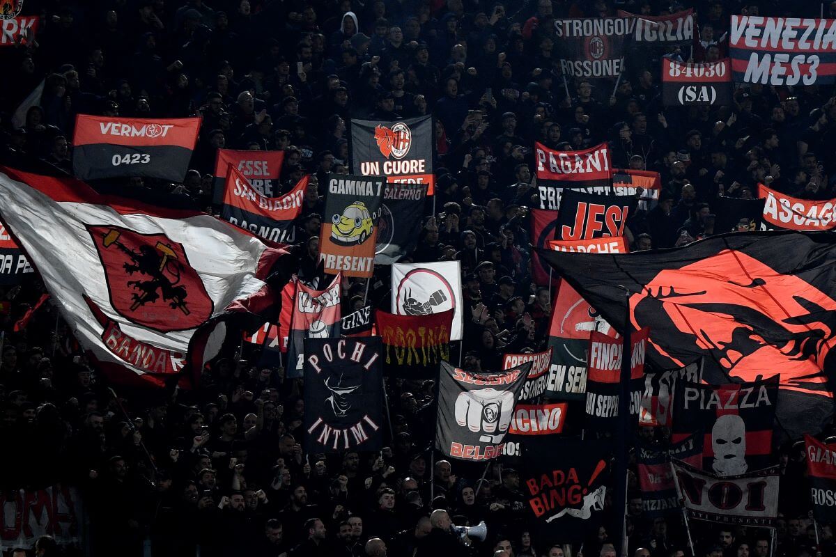 Milansti ultras tym neopusti ale proti interu zadne choreogr 1763910044327