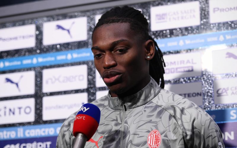 Proc leao neslavil pote co poslal milan do vedeni 2 0 proti 1762689639966