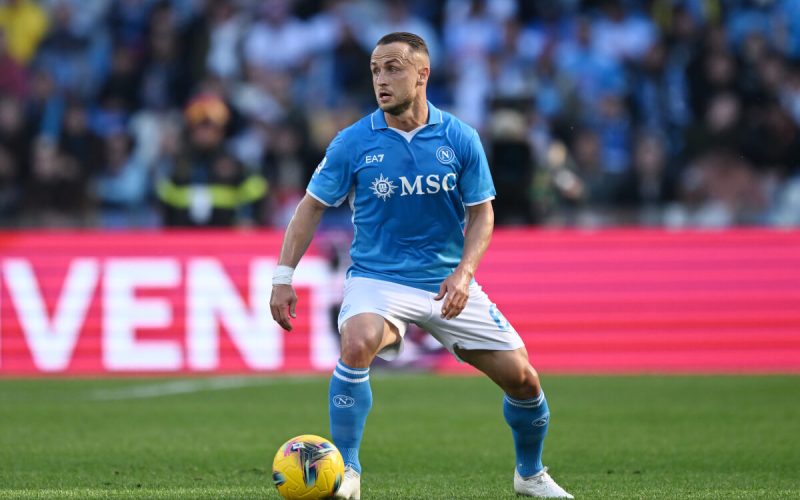 Zaloznik napoli lobotka zertuje s contem bude nas dalsi voln 1762869629060