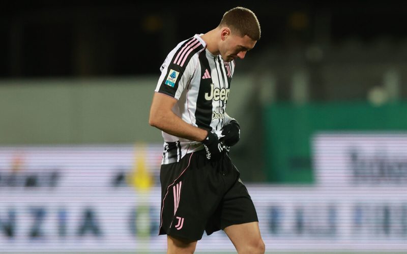 Barcelona a bayern dal maji zajem o utocnika juventusu dusan 1766005264004