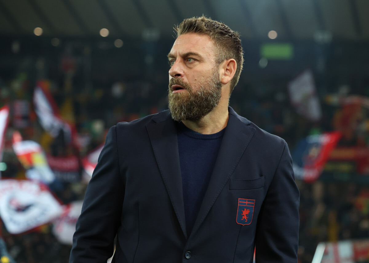 De rossi obdrzel emotivni uvitani a rozlucku pri navratu na 1767049277467