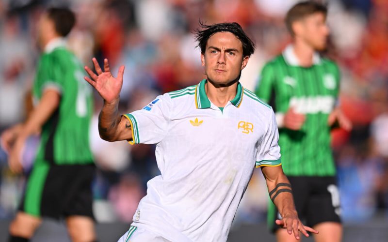 Dybala sklidil potlesk vstoje od fanousku juventusu po strid 1766314862248