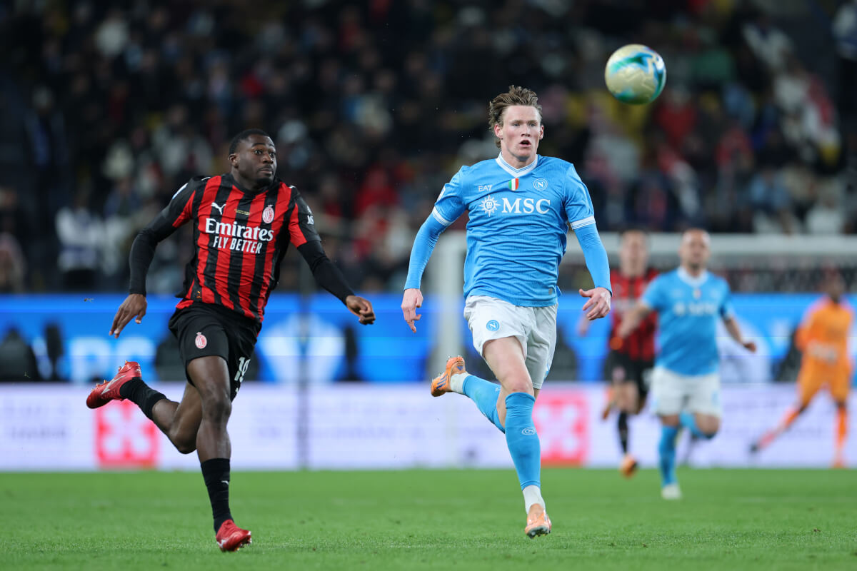 Hvezda napoli mctominay prilis snadne svalovat vse na manche 1766142086357
