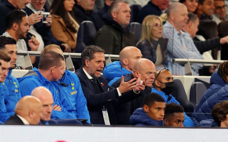 Paratici uz na rozcesti vanoli na pokraji v fiorentine 1766919660797