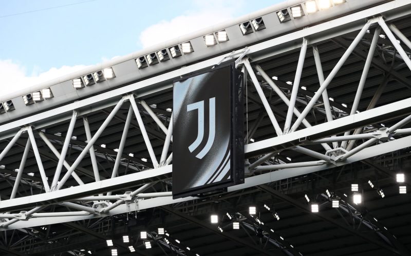 Pozice rodiny agnelli po nabidce tetheru na prevzeti juventu 1765580471004