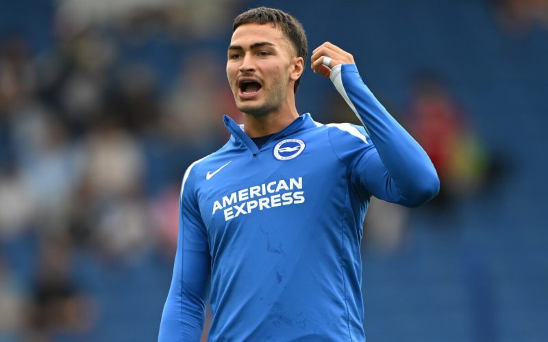 Brighton povolil italskeho obrance coppolu absolvovat lekars 1769612454082