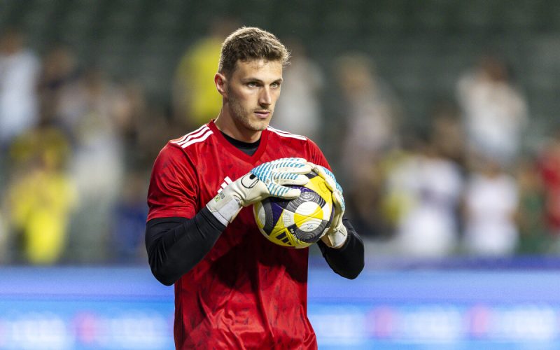 Genoa frustrovana odchod benta z al nassr zablokovan 1768251657632