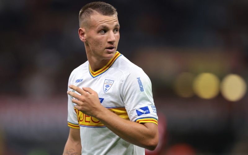 Jak je na tom camarda se zranenim ramene a co rikaji famy o 1768575682502