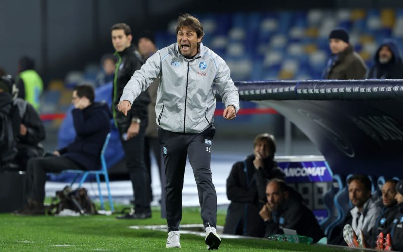 Napoli 2 2 verona conte zpochybnuje podivna rozhodnuti mame 1767819670253