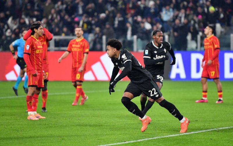 Otec mckennieho oznacil spekulace o odchodu z juventusu za c 1767798079747