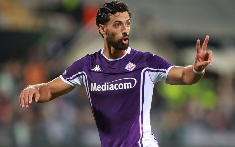Pablo mari opustil kemp fiorentiny a miri do al hilal simone 1768077270494