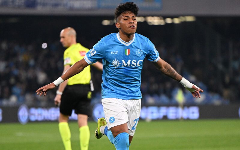 Serie a napoli 2 1 torino zazracny gol alissona a elmasuv za 1772838055166