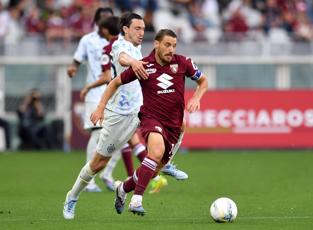 Darmian inter chce oslavit titul serie a skandal s rozhodcim 1777230071886