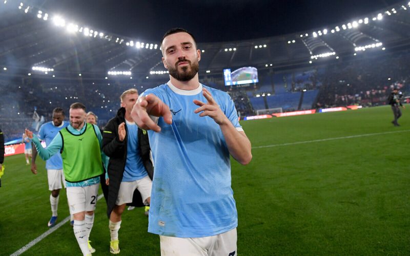 Napoli se pripojuje k milanu interu a juventusu v honbe za o 1777136467379