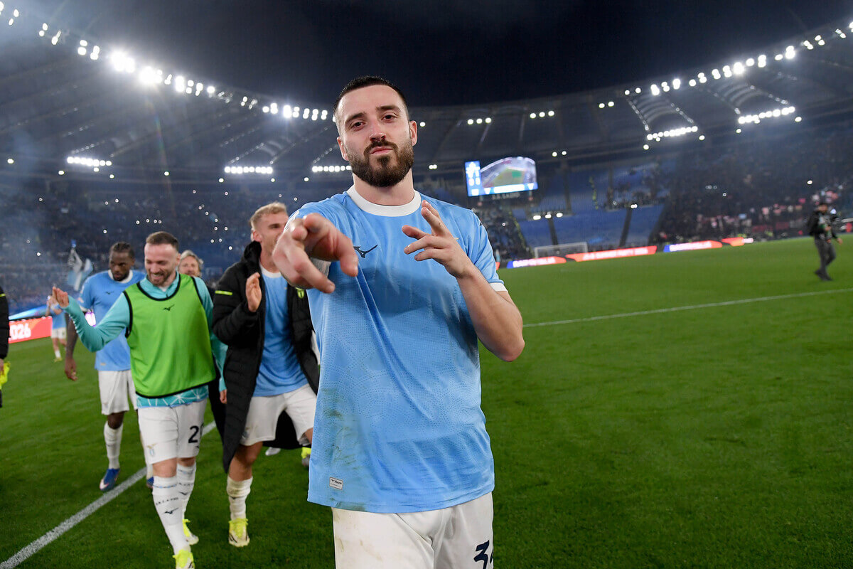 Napoli se pripojuje k milanu interu a juventusu v honbe za o 1777136467379