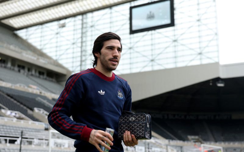 Arsenal obnovil jednani o tonalim s newcastle gunners chteji 1779714055784